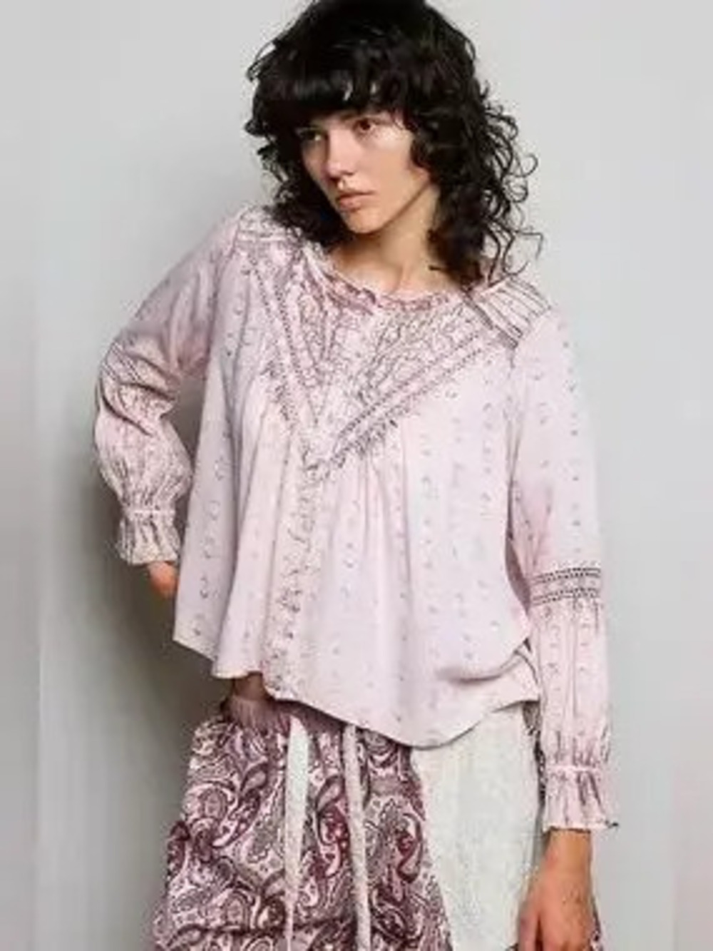 POL Mixed-Pattern Lace Detail Blouse - Picture 2 of 6